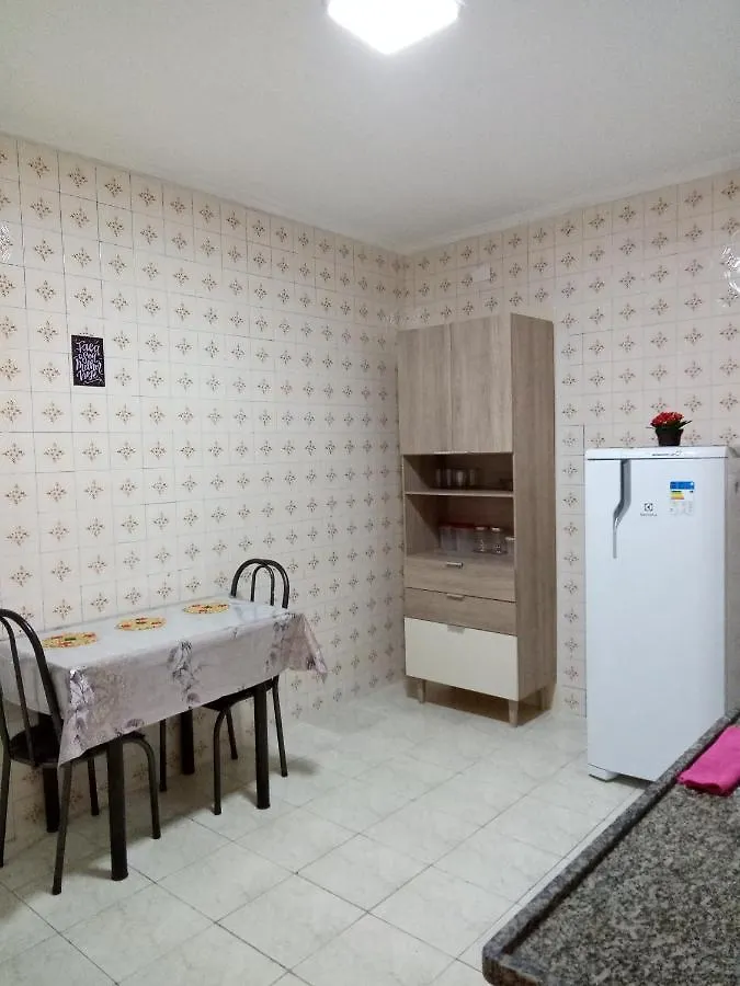 Casa Na Freguesia Do O Proximo A Delegacia 28 Dp